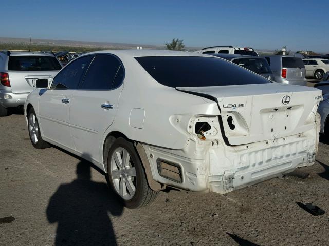 JTHBA30G955081545 - 2005 LEXUS ES 330 WHITE photo 3