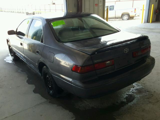 4T1BG22K9XU611321 - 1999 TOYOTA CAMRY CE 灰色 照片 3