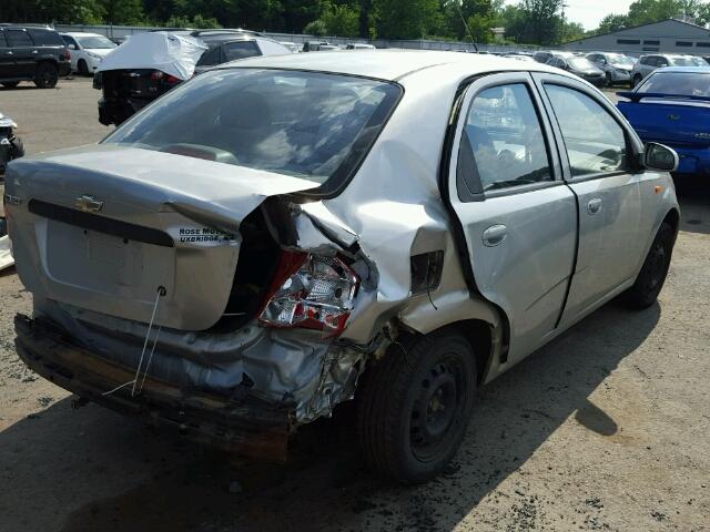 KL1TD52614B217641 - 2004 CHEVROLET AVEO GRAY photo 4