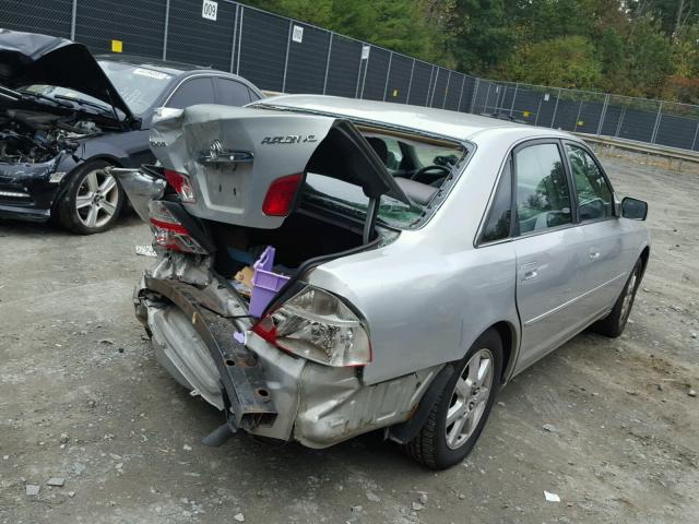 4T1BF28B13U302155 - 2003 TOYOTA AVALON XL SILVER photo 4