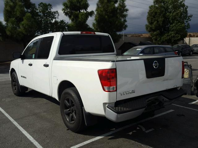 1N6AA0EK1BN326081 - 2011 NISSAN TITAN S WHITE photo 3