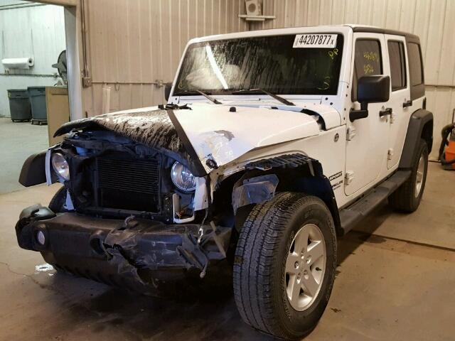 1C4BJWDG0EL263790 - 2014 JEEP WRANGLER U WHITE photo 2