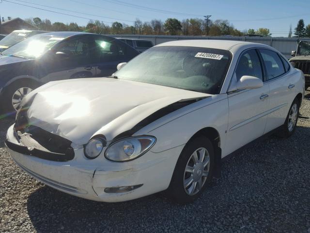 2G4WC552761223945 - 2006 BUICK LACROSSE C WHITE photo 2