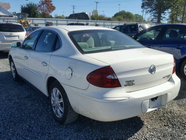 2G4WC552761223945 - 2006 BUICK LACROSSE C WHITE photo 3