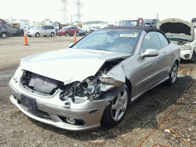 WDBTK75G45T040852 - 2005 MERCEDES-BENZ CLK 500 SILVER photo 2