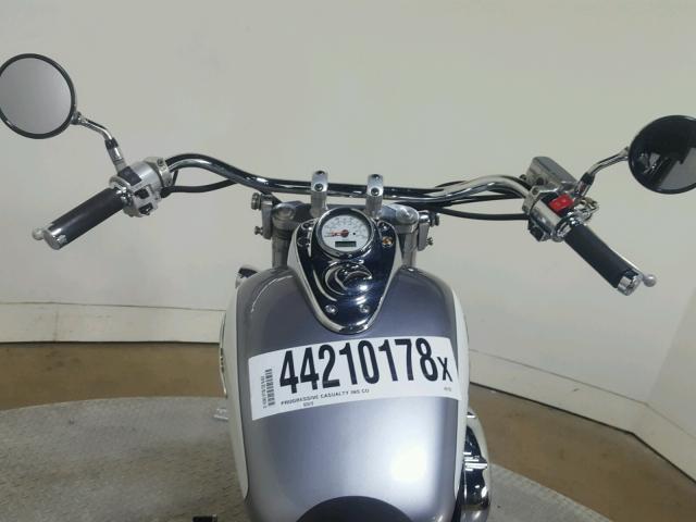 JH2RC44691M451157 - 2001 HONDA VT750 CD2 黑色 照片 18