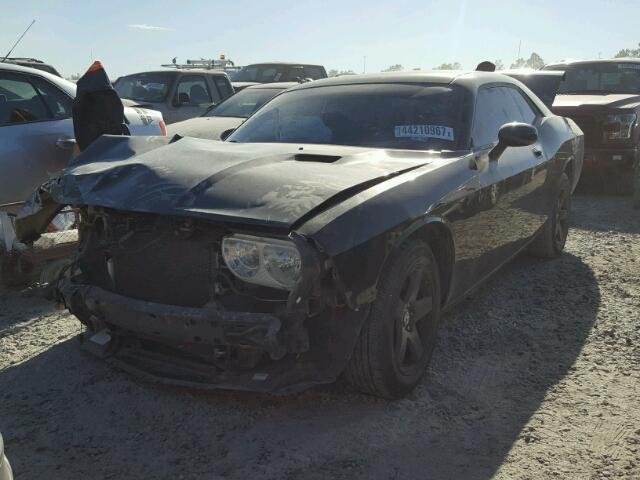 2B3LJ44V79H590831 - 2009 DODGE CHALLENGER BLACK photo 2