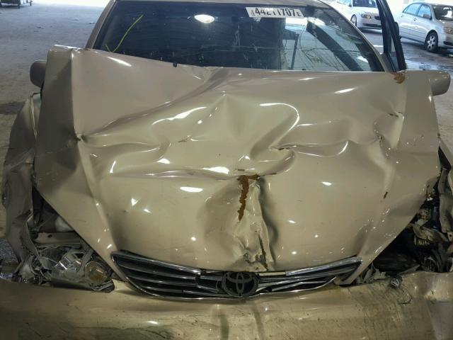 4T1BE32K45U979804 - 2005 TOYOTA CAMRY LE 棕色 照片 7