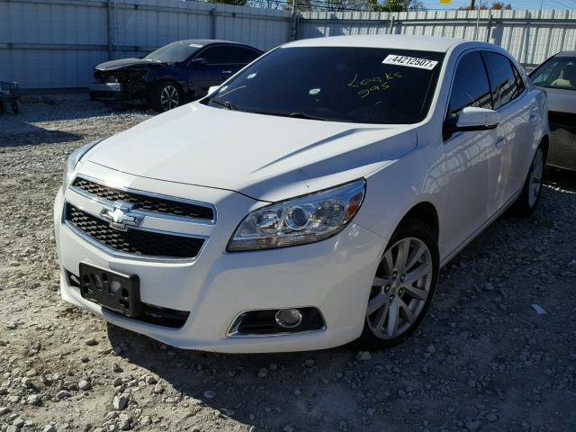 1G11E5SA9DF152251 - 2013 CHEVROLET MALIBU 2LT WHITE photo 2