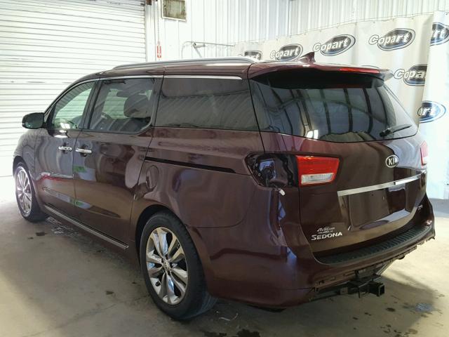 KNDME5C13H6334083 - 2017 KIA SEDONA MAROON photo 3