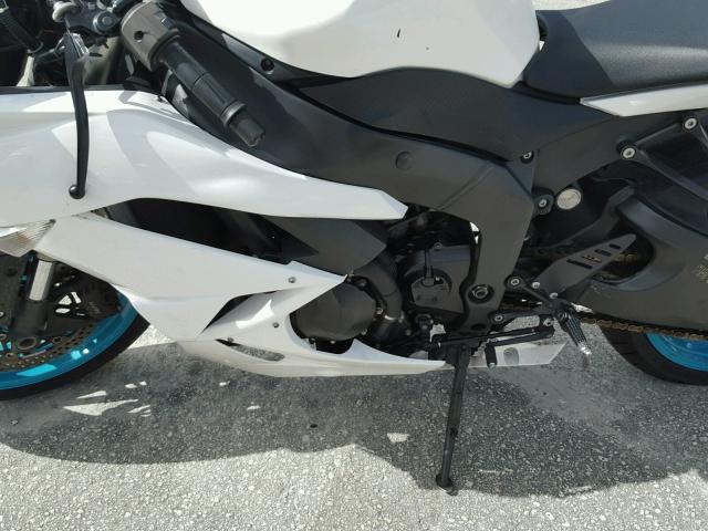 JKAZXCE128A013449 - 2008 KAWASAKI ZX1000 WHITE photo 9