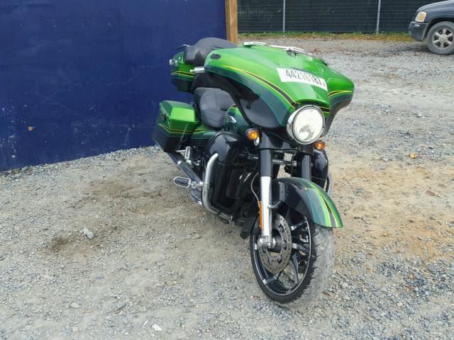 1HD1PZ810BB956358 - 2011 HARLEY-DAVIDSON FLHXSE2 GREEN photo 1