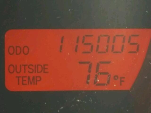 2T1KR32E13C054863 - 2003 TOYOTA MATRIX XR BLUE photo 8