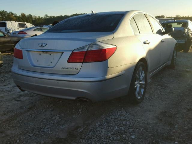 KMHGC4DF0BU129164 - 2011 HYUNDAI GENESIS 4. SILVER photo 4