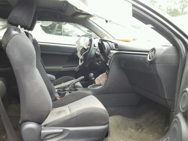 JTKJF5C75FJ009216 - 2015 TOYOTA SCION TC 灰色 照片 5