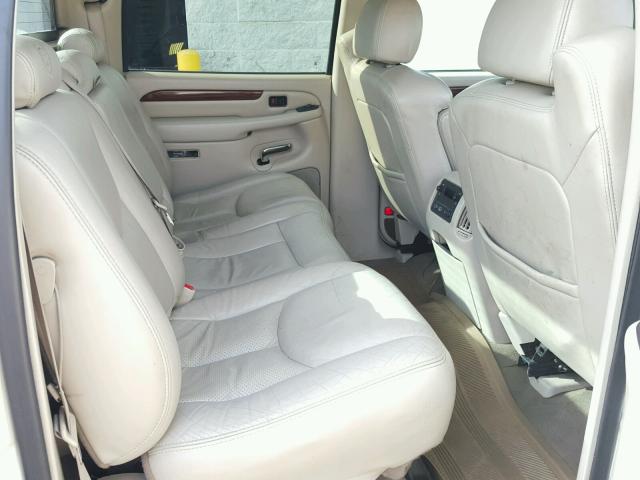 3GYEK62N84G149540 - 2004 CADILLAC ESCALADE WHITE photo 6