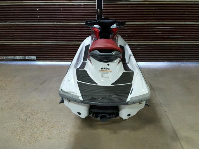 YAMA1236D606 - 2006 YAMAHA JET SKI WHITE photo 9