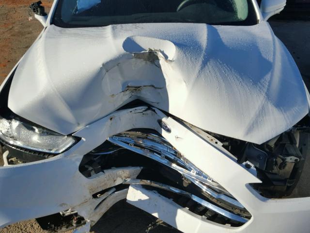 3FA6P0H76DR116502 - 2013 FORD FUSION SE WHITE photo 7
