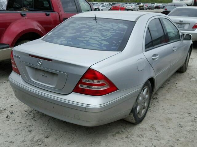 WDBRF61J82F265828 - 2002 MERCEDES-BENZ C 240 SILVER photo 4