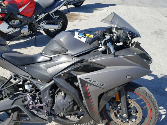 MH3RH06Y0GK015238 - 2016 YAMAHA YZFR3 GRAY photo 5