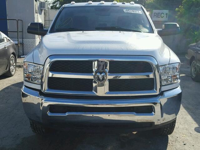 3C63RPGLXGG349191 - 2016 RAM 3500 WHITE photo 9