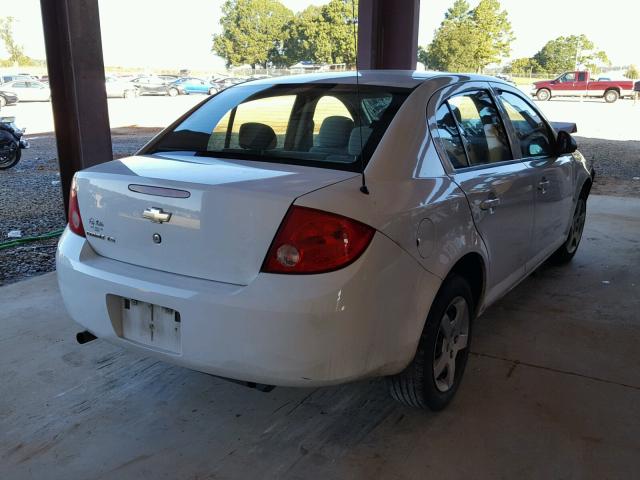 1G1AK58F087223459 - 2008 CHEVROLET COBALT WHITE photo 4