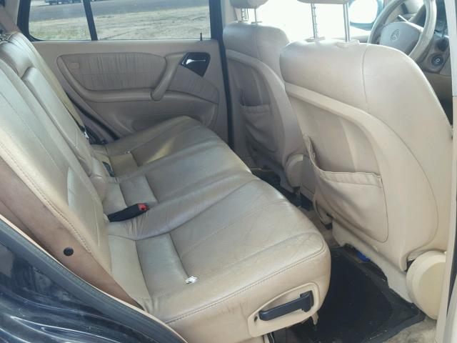 4JGAB72E51A267321 - 2001 MERCEDES-BENZ ML 430 蓝色 照片 6