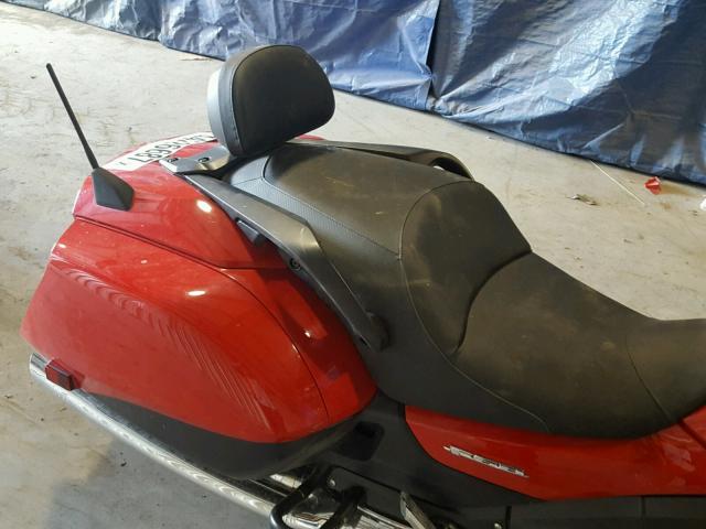 JH2SC6813DK000964 - 2013 HONDA GL1800 B RED photo 6