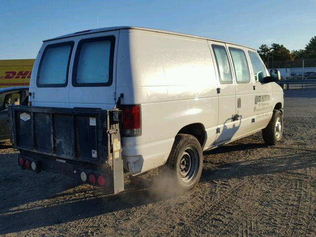 1FTSE3EL1BDA26567 - 2011 FORD ECONOLINE WHITE photo 4