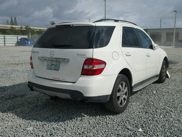 4JGBB22E67A237647 - 2007 MERCEDES-BENZ ML 320 CDI WHITE photo 4