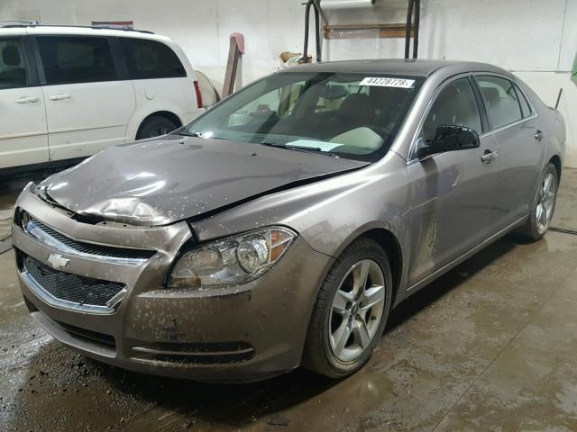 1G1ZC5EB9AF235672 - 2010 CHEVROLET MALIBU 1LT GRAY photo 2