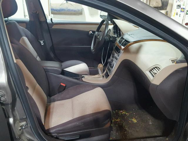 1G1ZC5EB9AF235672 - 2010 CHEVROLET MALIBU 1LT GRAY photo 5
