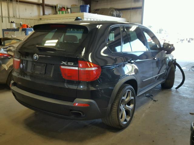 5UXFE8C58AL310381 - 2010 BMW X5 XDRIVE4 BLACK photo 4