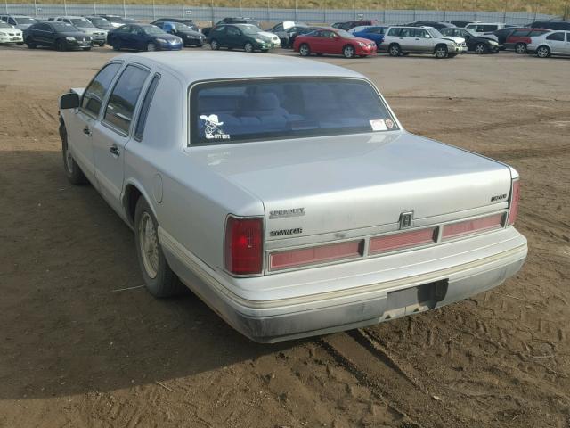 1LNLM82W5SY680267 - 1995 LINCOLN TOWN CAR S SILVER photo 3