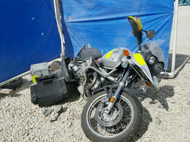 WB10495A02ZE53317 - 2002 BMW R1150 GS SILVER photo 1