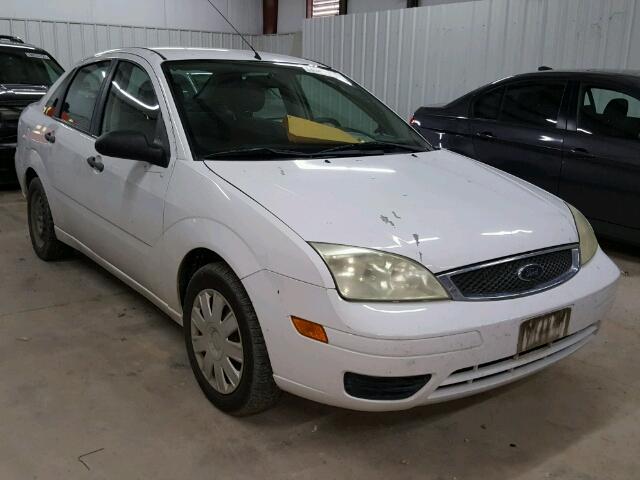 1FAFP34N76W238789 - 2006 FORD FOCUS ZX4 WHITE photo 1