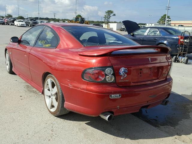 6G2VX12U66L566458 - 2006 PONTIAC GTO RED photo 3