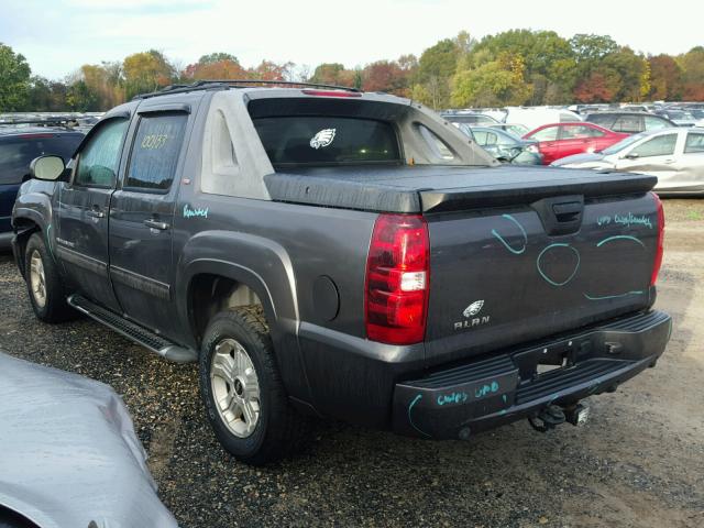 3GNTKFE3XBG331039 - 2011 CHEVROLET AVALANCHE GRAY photo 3