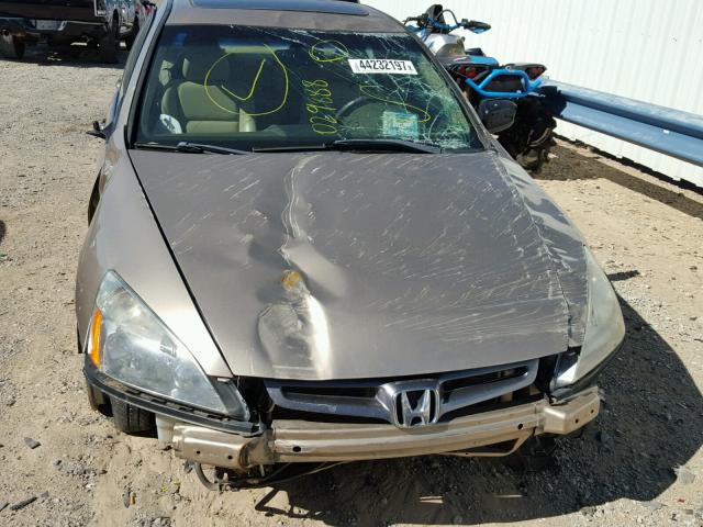 1HGCM66824A029888 - 2004 HONDA ACCORD EX GOLD photo 9