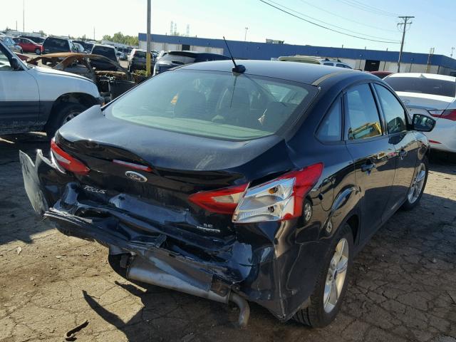 1FADP3F26EL370260 - 2014 FORD FOCUS BLACK photo 4