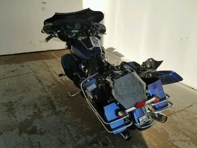 1HD1FC4147Y696282 - 2007 HARLEY-DAVIDSON FLHTCUI BLUE photo 3