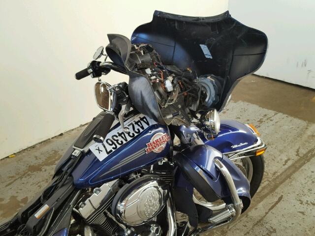 1HD1FC4147Y696282 - 2007 HARLEY-DAVIDSON FLHTCUI BLUE photo 5