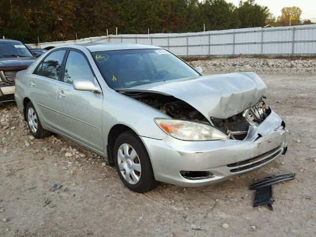 JTDBE32K430208770 - 2003 TOYOTA CAMRY LE SILVER photo 1