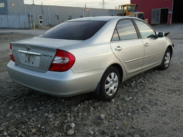 JTDBE32K430208770 - 2003 TOYOTA CAMRY LE SILVER photo 4