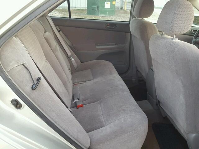 JTDBE32K430208770 - 2003 TOYOTA CAMRY LE ვერცხლისფერი ფოტო 6