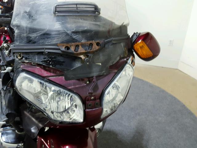 1HFSC47094A306729 - 2004 HONDA GL1800 MAROON photo 17