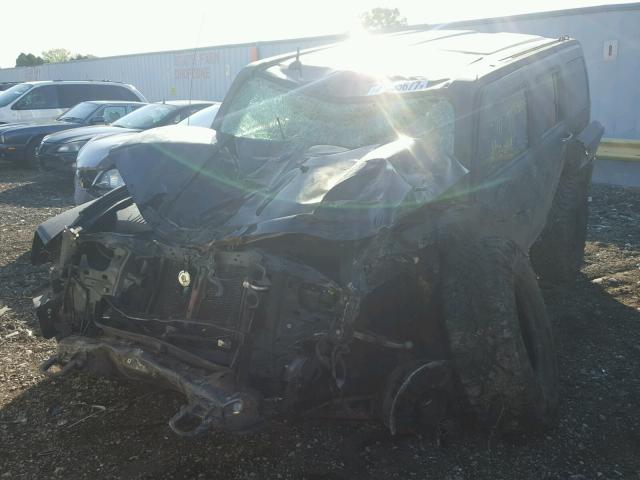 5GTDN136668123698 - 2006 HUMMER H3 Noir photo 2