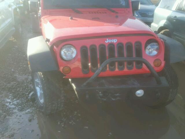 1C4HJWDG8DL594643 - 2013 JEEP WRANGLER U RED photo 10