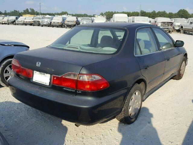 1HGCG5649YA000120 - 2000 HONDA ACCORD GREEN photo 4