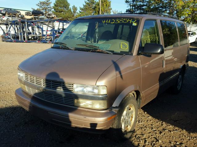 1GNEL19X64B130966 - 2004 CHEVROLET ASTRO TAN photo 2